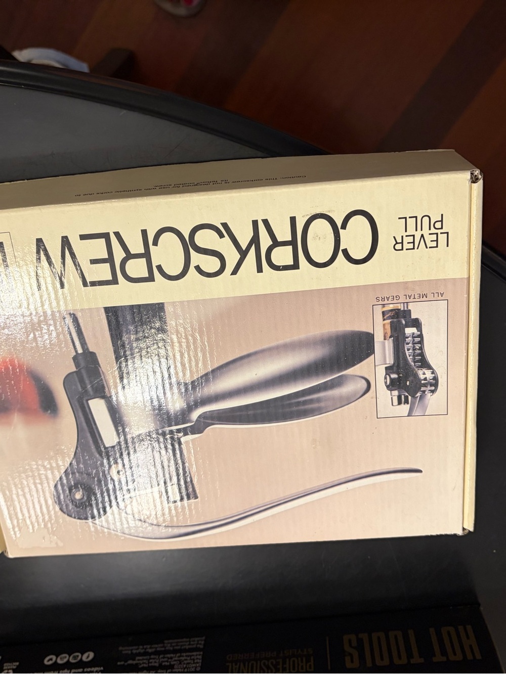 Corkscrew Lever Pull Wine Opener - Black